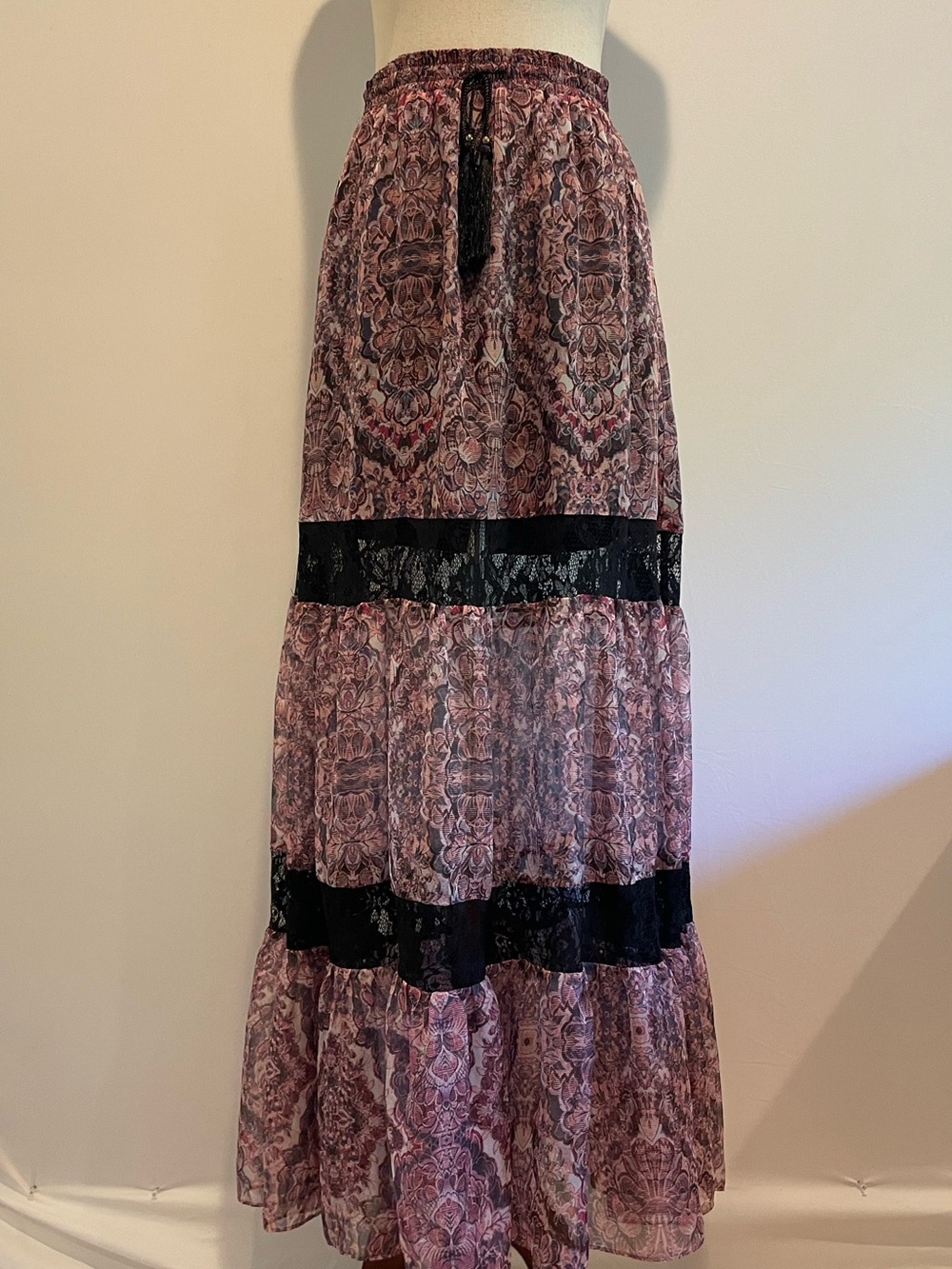 bebe Pink Paisley Boho Maxi Skirt with Black Lace Trim - Size XS